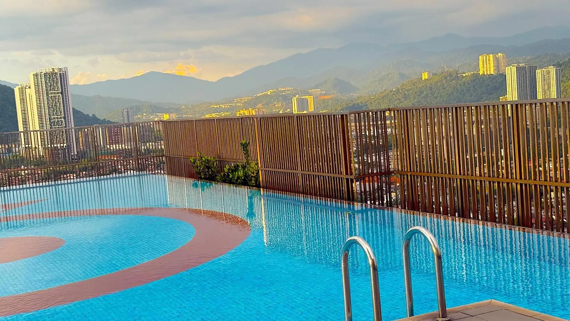 3 Towers Jalan Ampang By Serenity Vacation Homes Kuala Lumpur 0*,